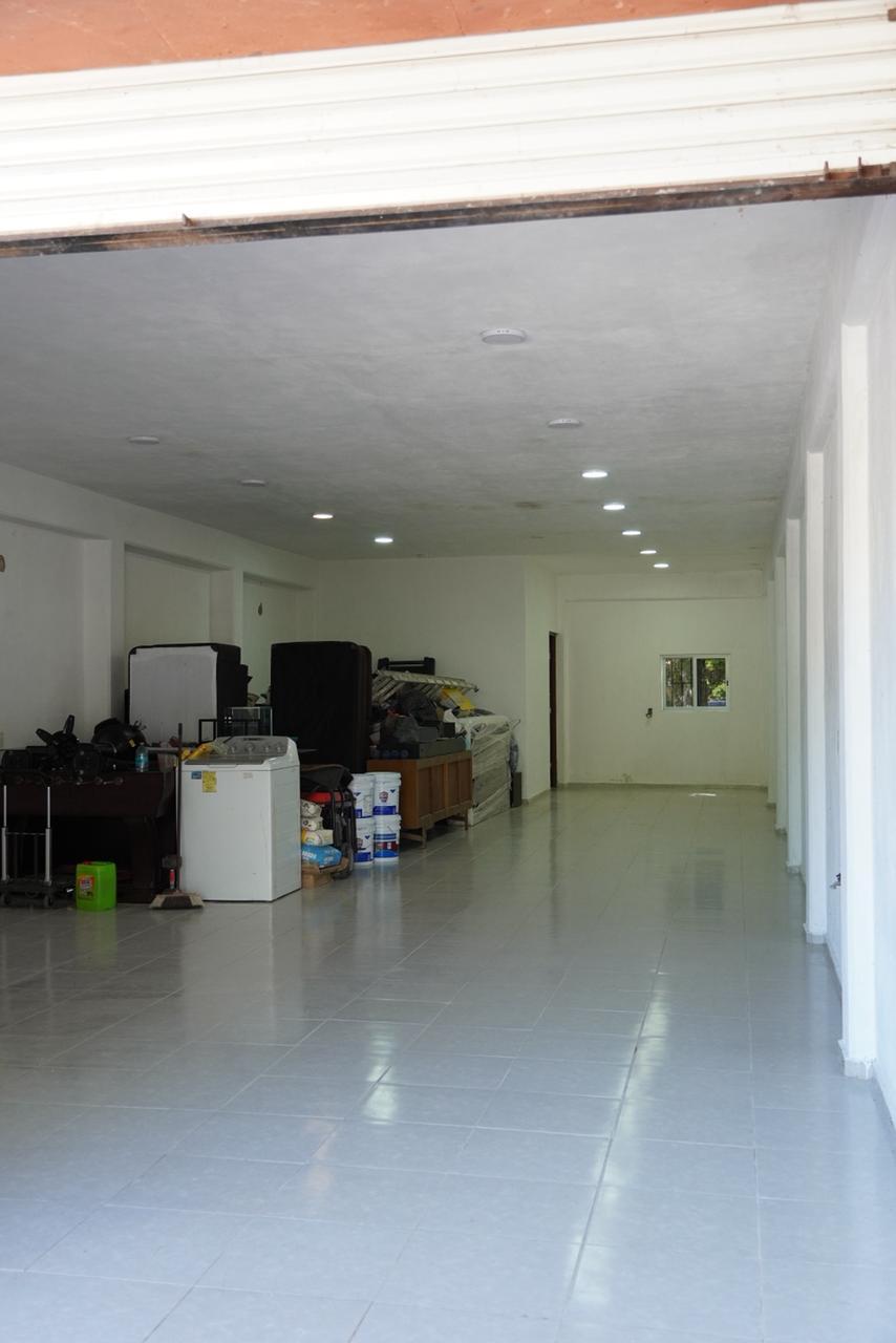 Locales comerciales a 2 minutos de la Playa en Cancún!