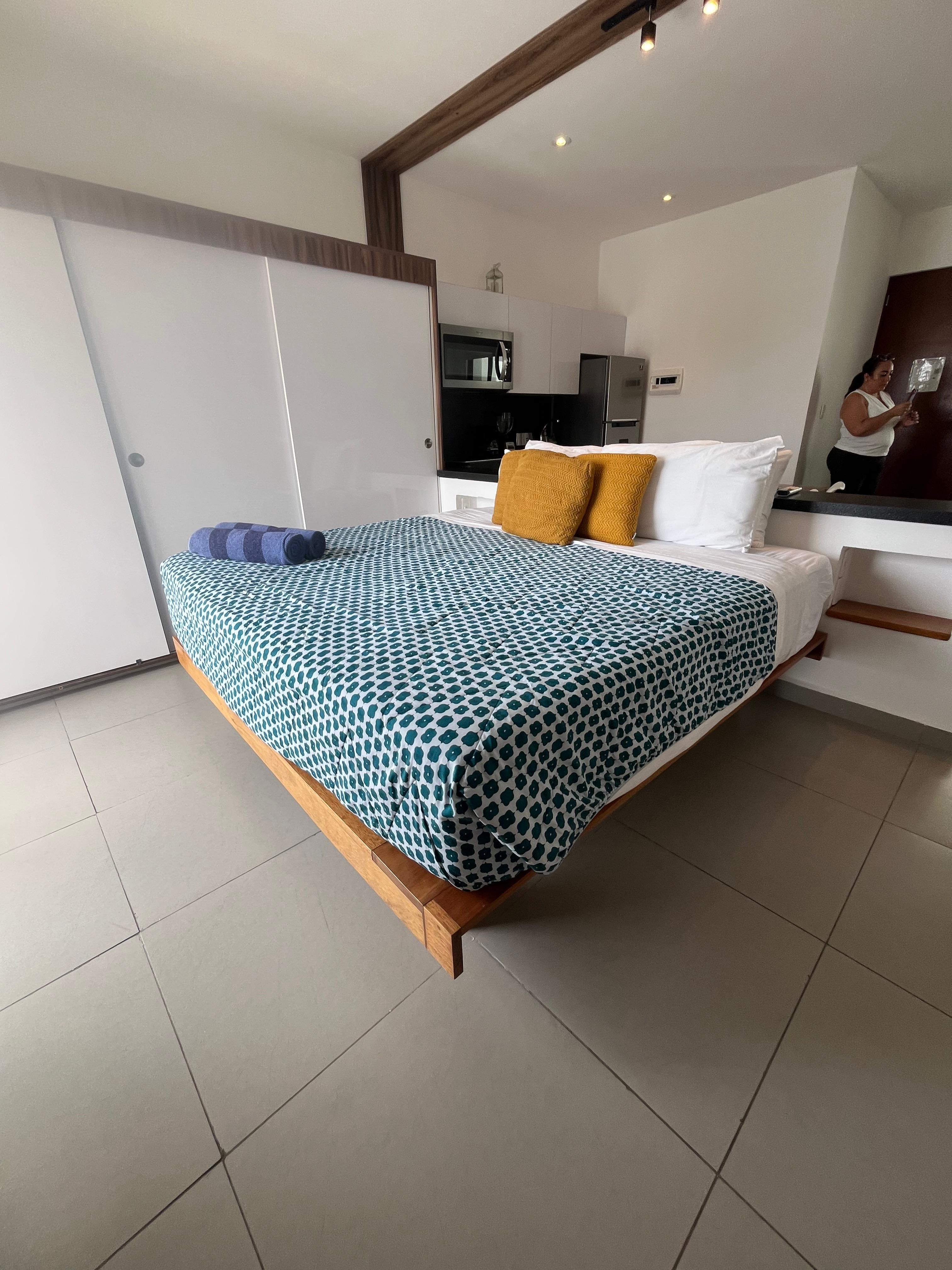 Departamento Amueblado  en Puerto Cancún!
