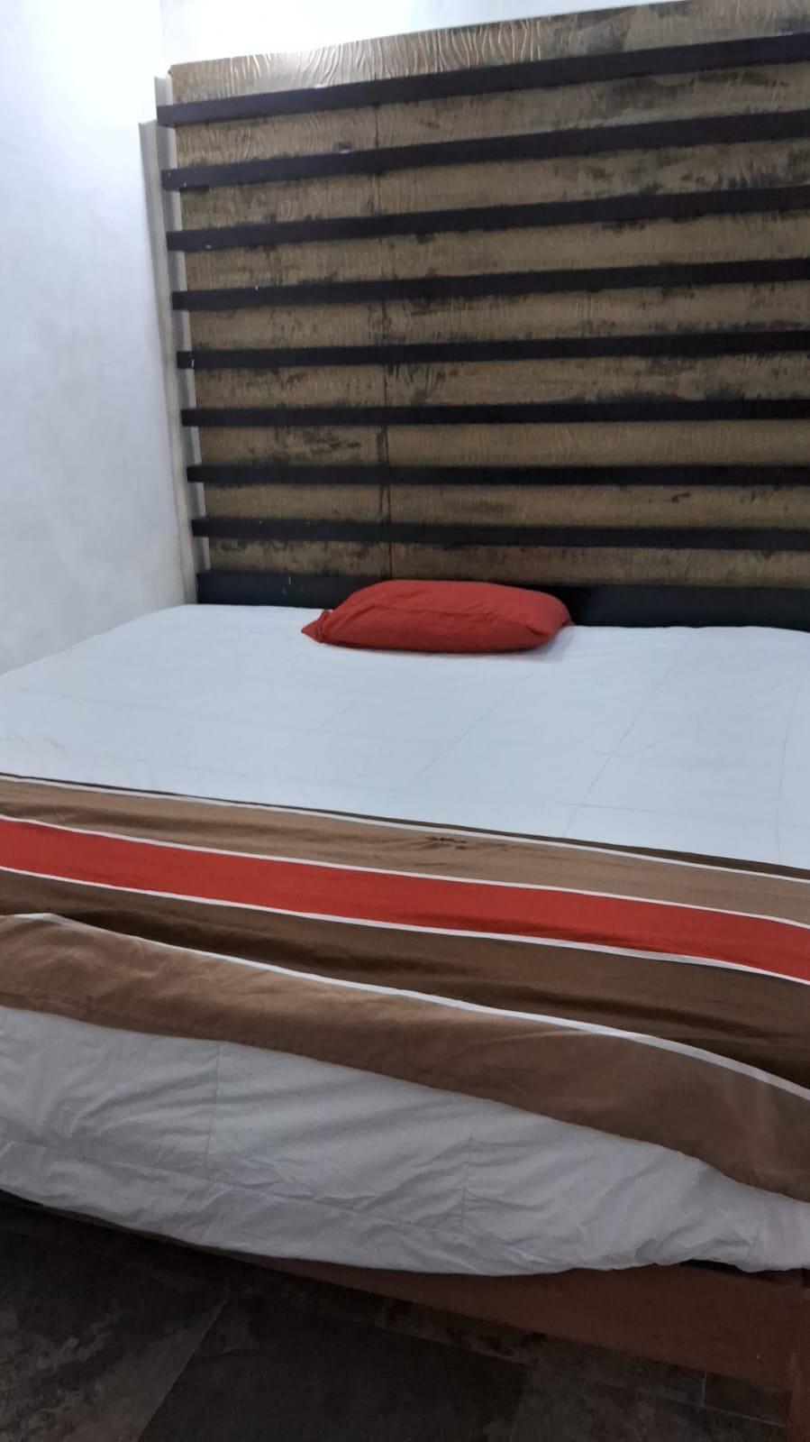 5 cuartos 1 local comercial en Playa del Carmen