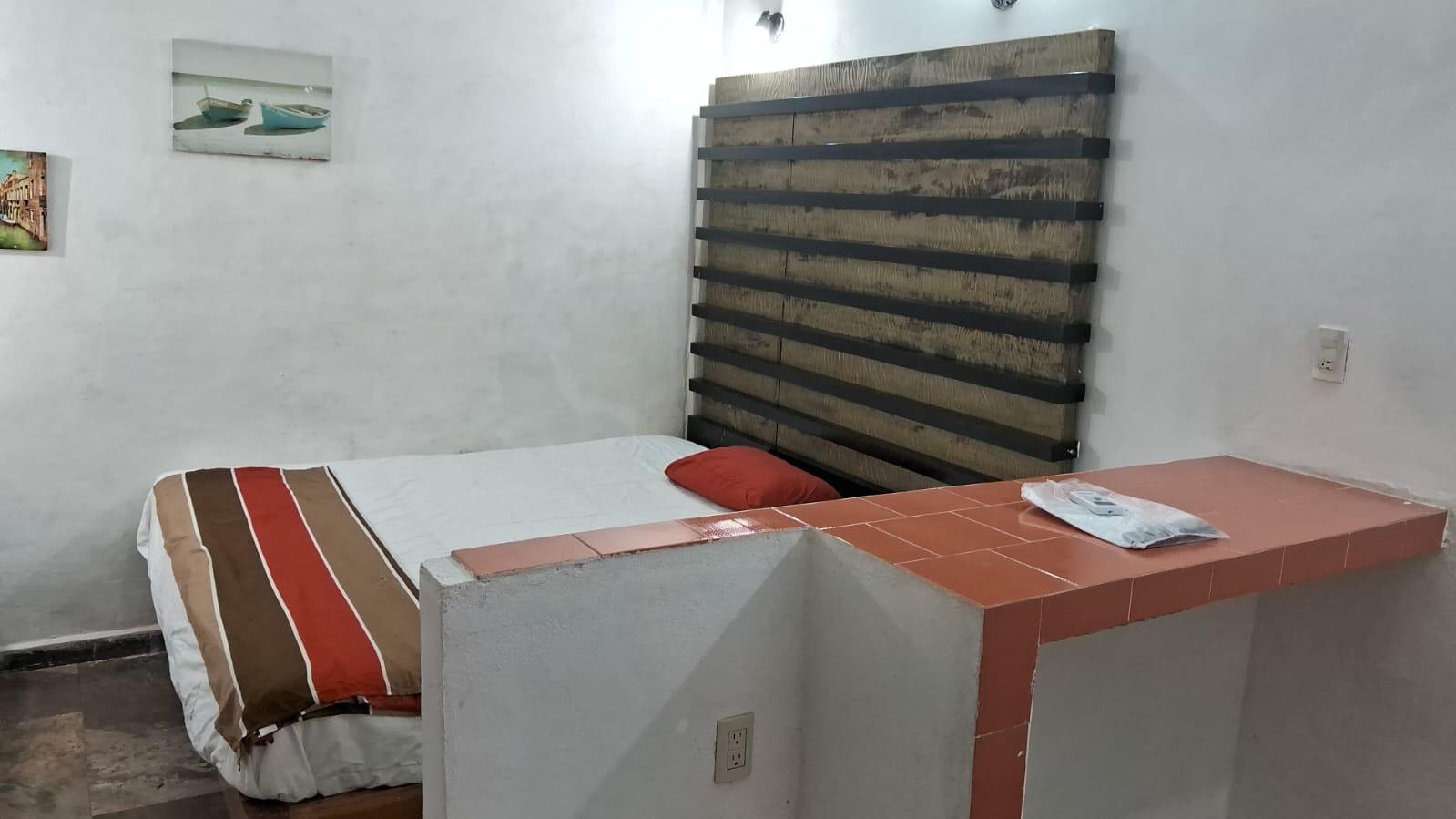 5 cuartos 1 local comercial en Playa del Carmen