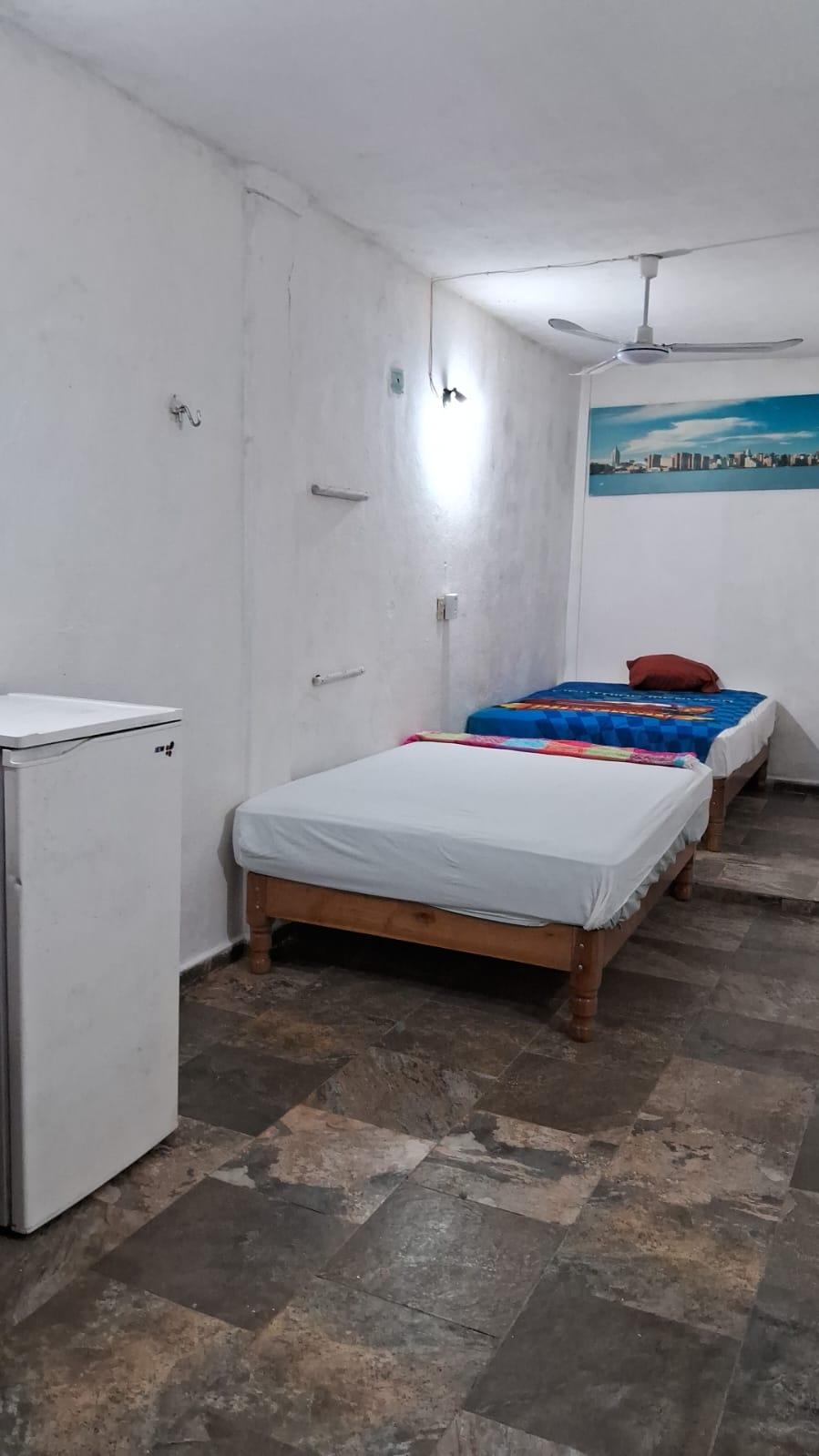 5 cuartos 1 local comercial en Playa del Carmen