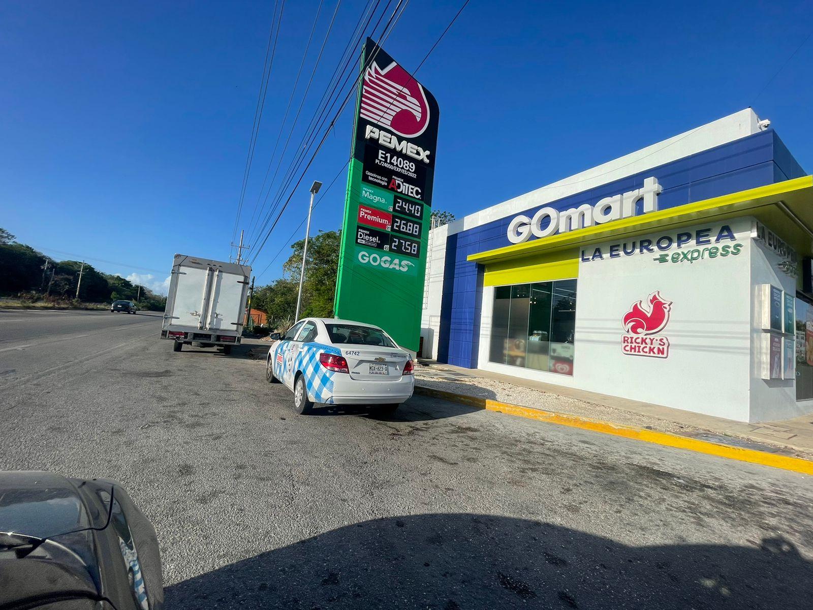 Terreno comercial de 15 mil mts2 con frente a carretera