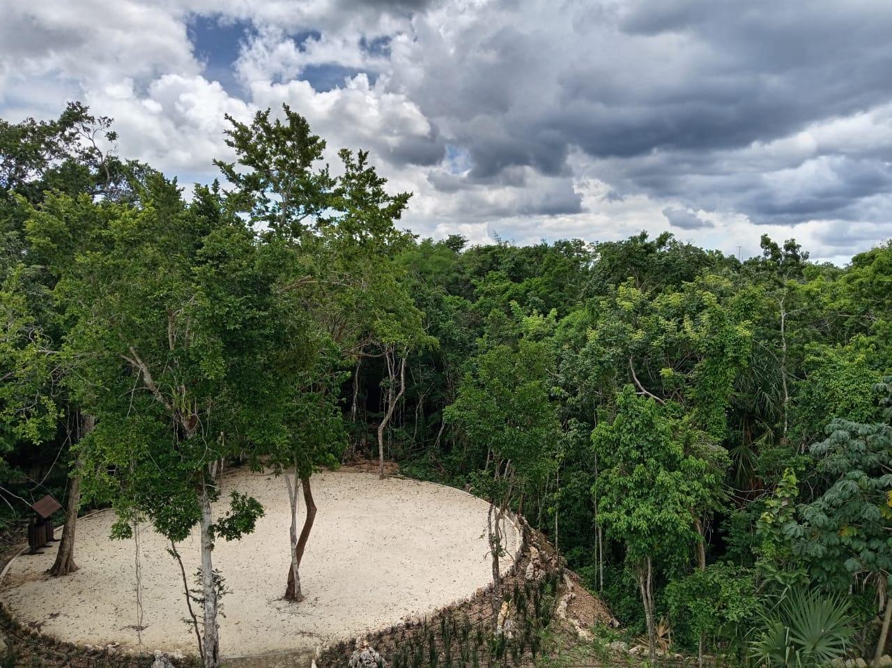 Terreno en la Ruta de los Cenotes