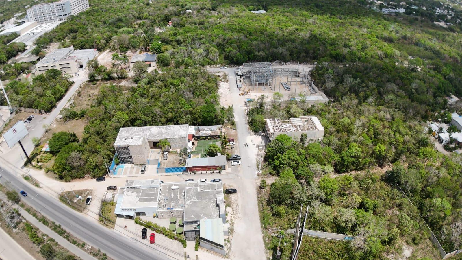 Excelente terreno a 140 metros de la Avenida Huayacan!