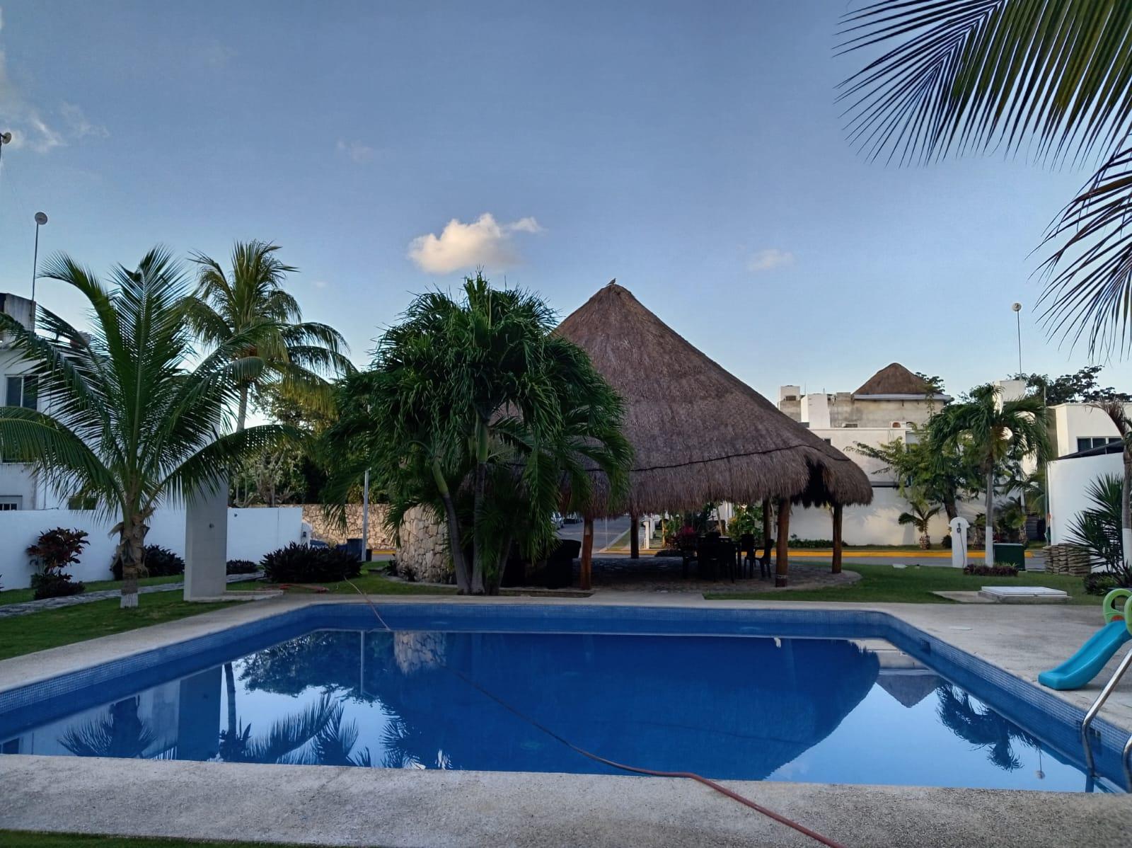 Casa en Fraccionamiento Playa Azul, Playa del Carmen