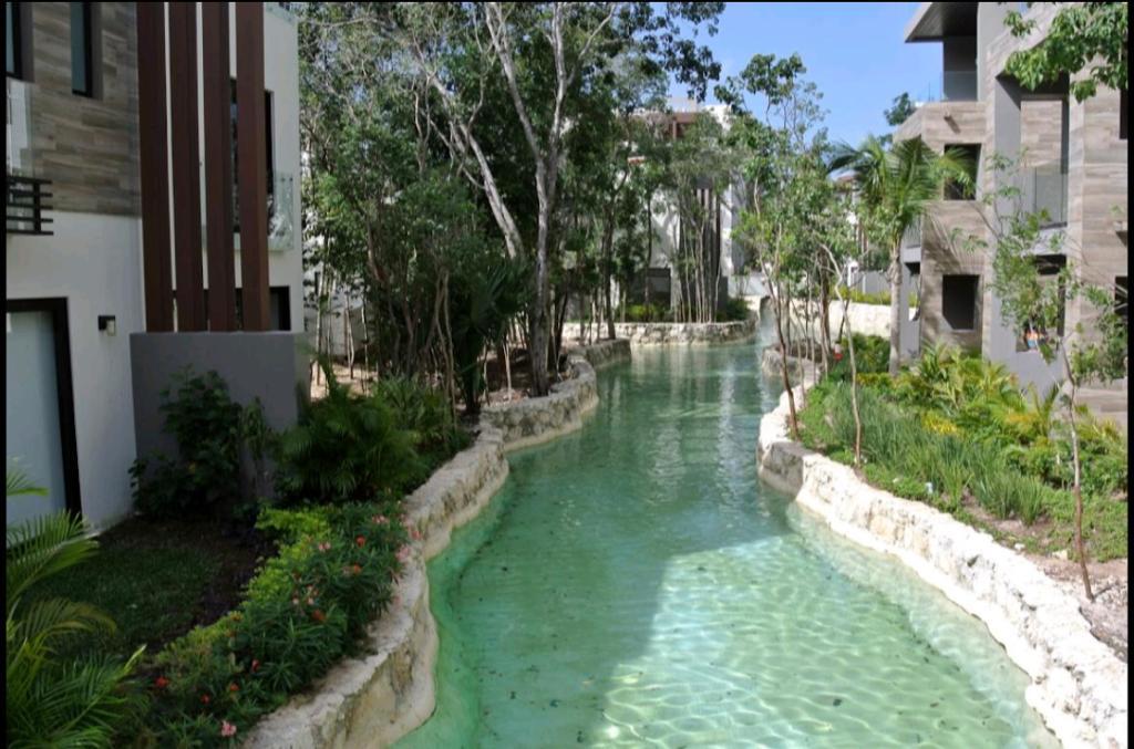 VILLA EN RENTA AMUEBLADA EN MAYAKOBA, PLAYA DEL CARMEN