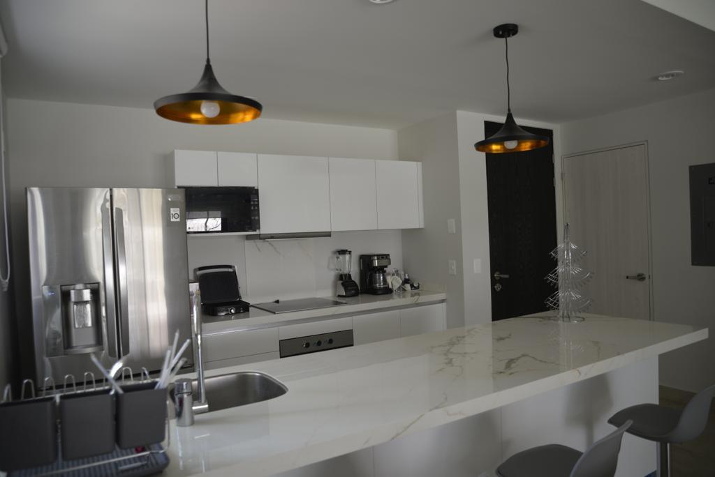 VILLA EN RENTA AMUEBLADA EN MAYAKOBA, PLAYA DEL CARMEN