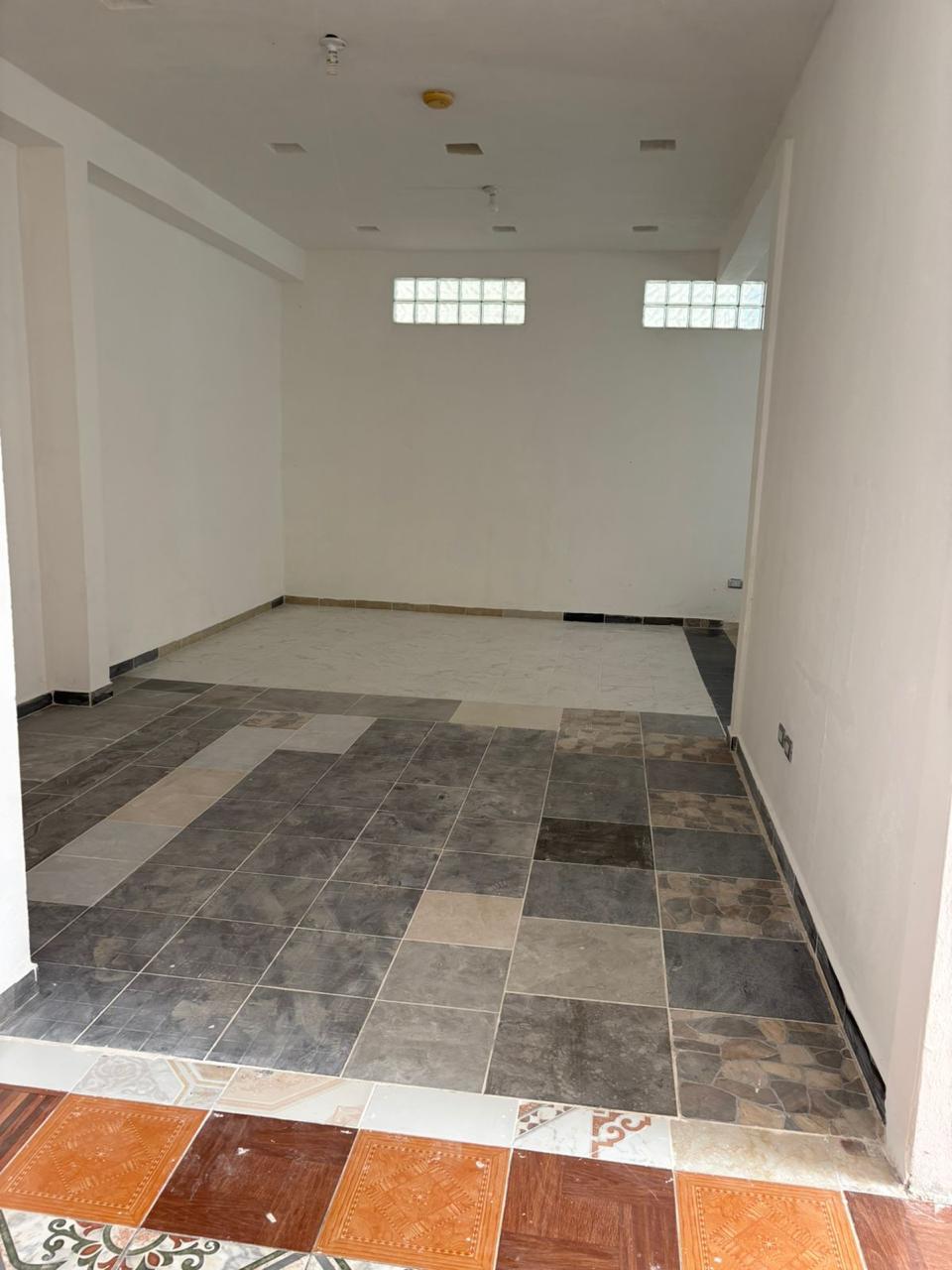 Inmueble Uso mixto sobre la Avenida Kabah!