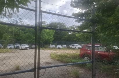 Terreno comercial e industrial a lado del Aeropuerto de Cancún!