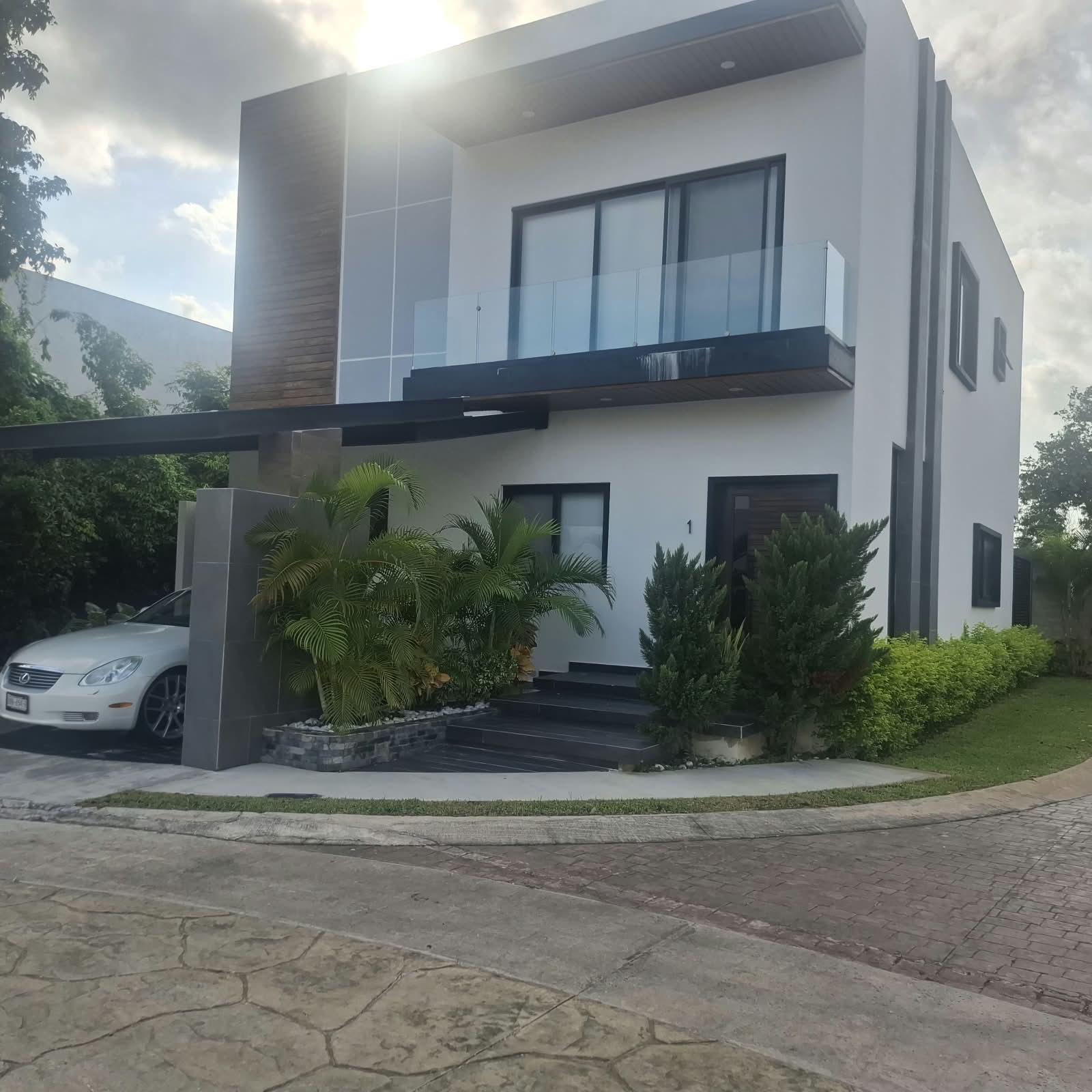 Residencia en esquina Aqua Residencial, Cancún!